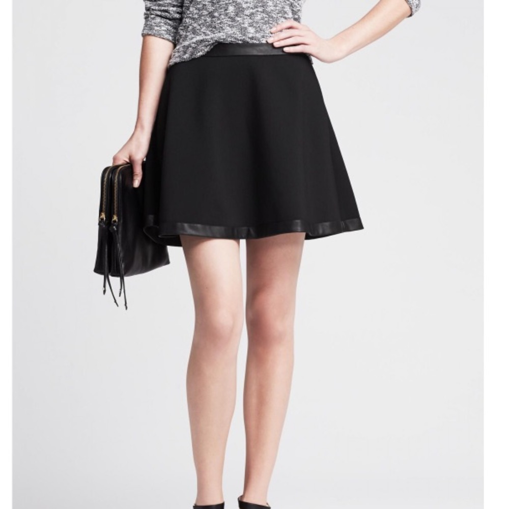 Banana Republic Faux-Leather Trim Full Skirt 10